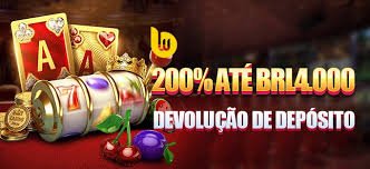 Fitur bonus putaran gratis Wolf Gold dengan simbol bulan penuh dan pengganda hadiah